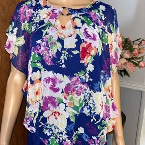 Apt. 9 Navy Floral Keyhole Blouse